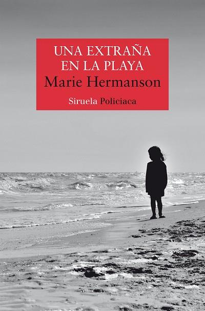 EXTRAÑA EN LA PLAYA, UNA  | 9788418708619 | HERMANSON, MARIE | Cooperativa Cultural Rocaguinarda