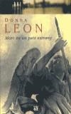 MORT EN UN PAIS ESTRANY | 9788429748758 | LEON, DONNA | Cooperativa Cultural Rocaguinarda